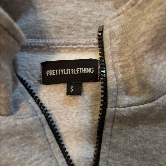 Pretty Little Thing quarter zip — Small - Picture 3 of 5